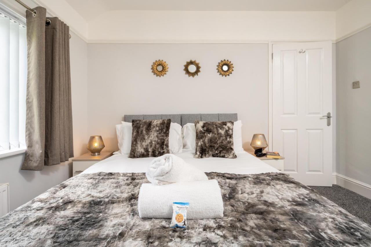 Mulberry House - Luxurious And Modern 4-Bed In Solihull Near Nec,Jlr, Airport, Resorts World, Hs2 מראה חיצוני תמונה