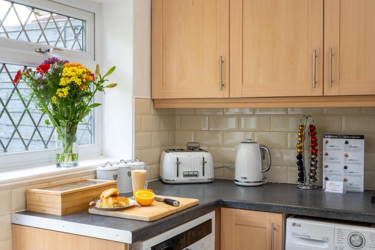 Mulberry House - Luxurious And Modern 4-Bed In Solihull Near Nec,Jlr, Airport, Resorts World, Hs2 מראה חיצוני תמונה
